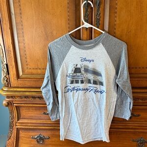 Disney Contemporary Resort Kids Raglan Shirt - Light Gray & Dark Gray